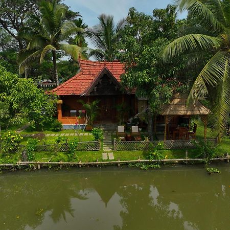 Little Chembaka ξενώνας Kumarakom Εξωτερικό φωτογραφία